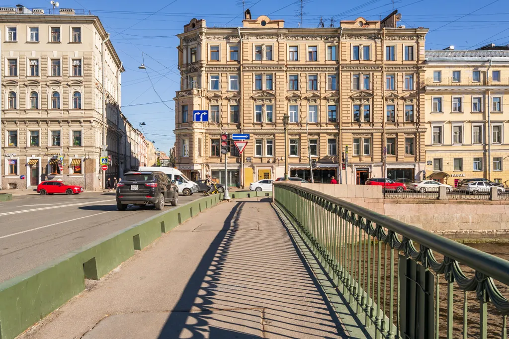 Квартира Апартаменты с балконом и видом на набережную Фонтанки — Санкт-Петербург
