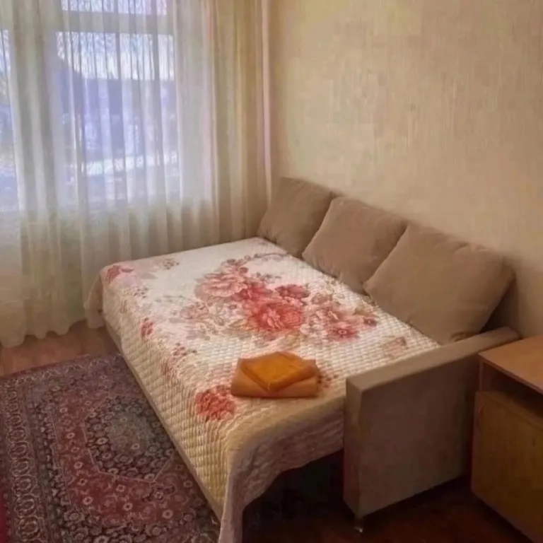 Квартира Комната — аренда посуточно в Новый Уренгой