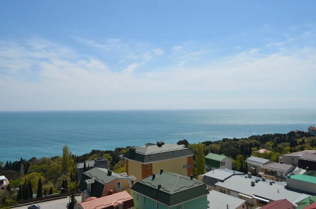 Стильная квартира студия с шикарным видом на море в Мисхоре