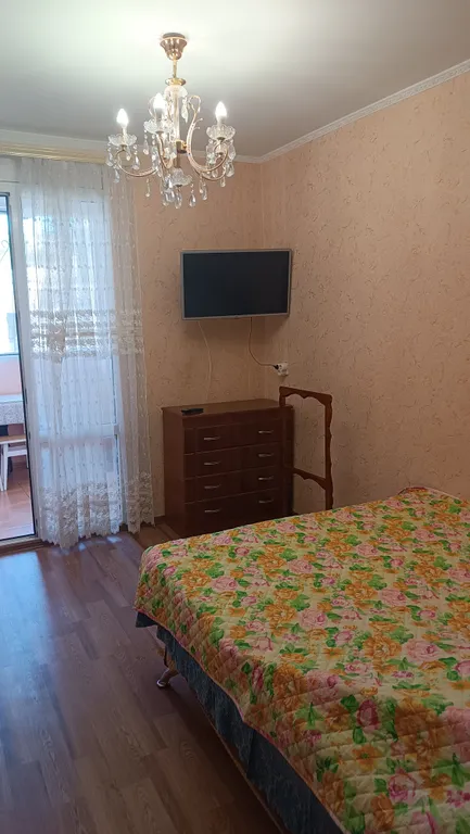 Квартира Светлая, уютная квартира — Евпатория