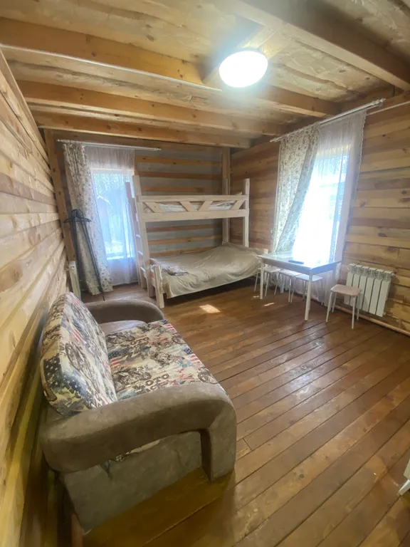 Студии в районе озера Ая.