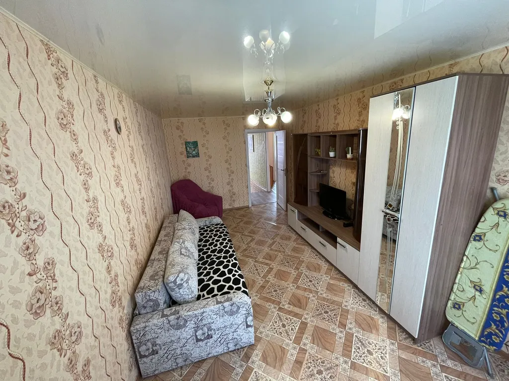 Уютная, просторная квартира — аренда посуточно в Ефремов