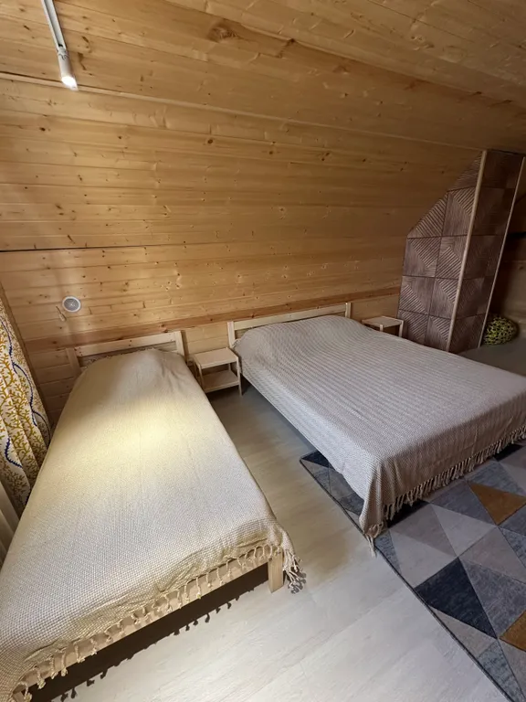 Дом-баня с бассейном и чаном