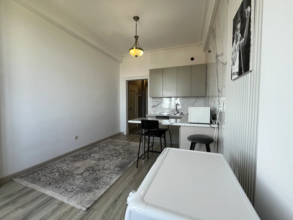 Квартира с шикарным видом на море и аллею