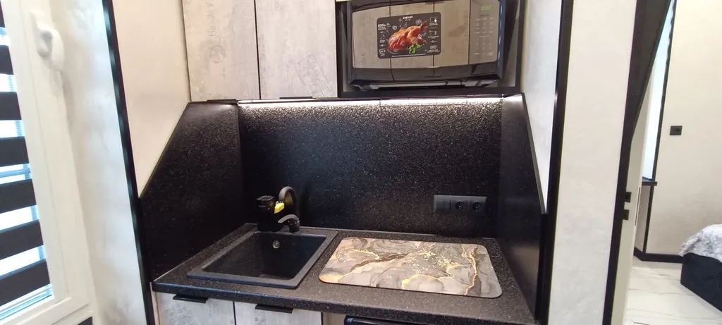 Апартаменты с кухней полулюкс