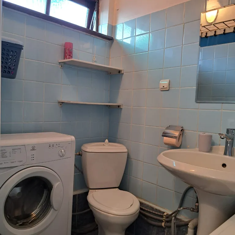 Уютный домик с верандой