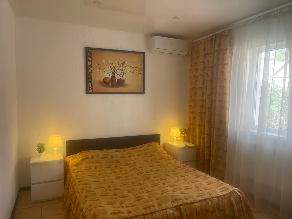 Квартира Квартира возле ТРЦ Меганом — Симферополь