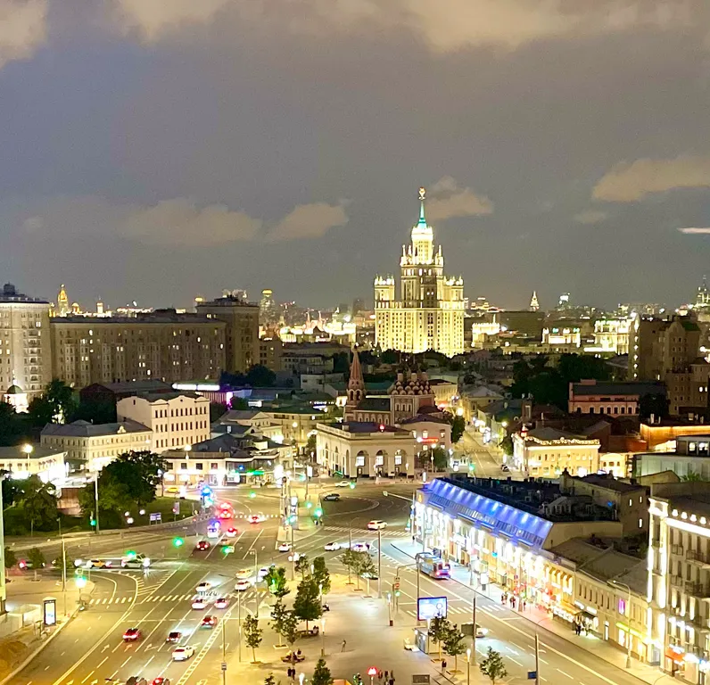 Квартира Посмотри на Москву сверху — аренда посуточно в Москва