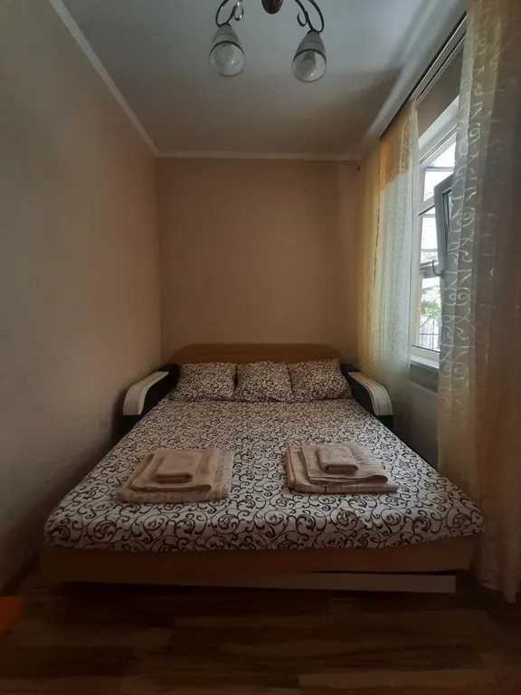 Дом с двориком на берегу моря