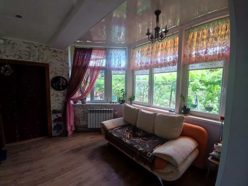 Коттедж Апартаменты в частном доме — Краснодар