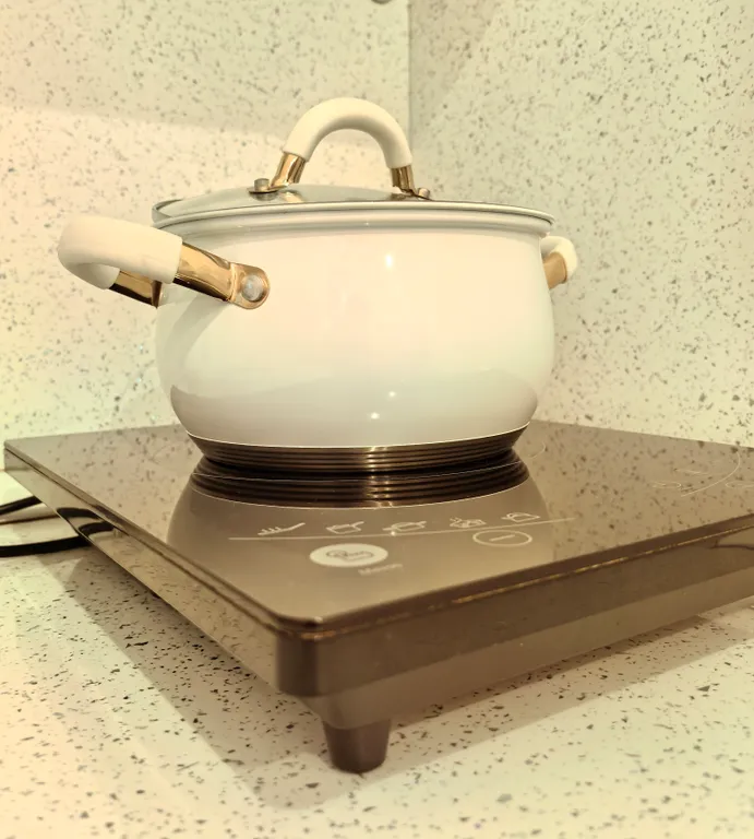 Бунгало-студия с отдельным входом "Версаль"