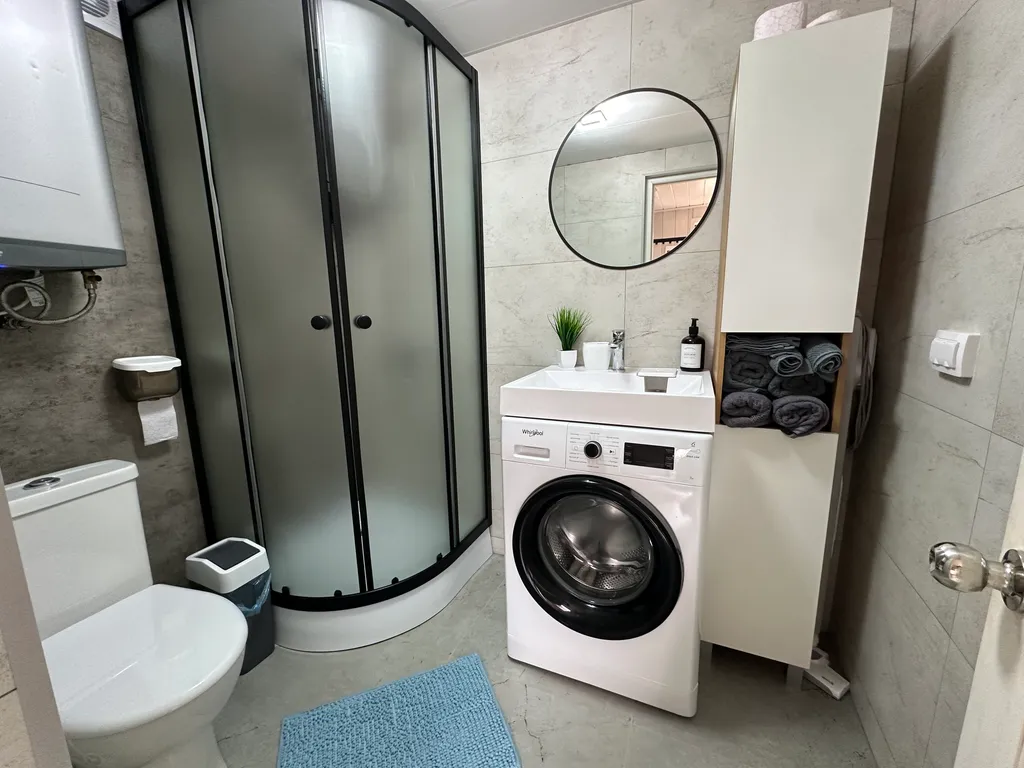 Коттедж Дом с теплым бассейном и банькой — Прасковеевка