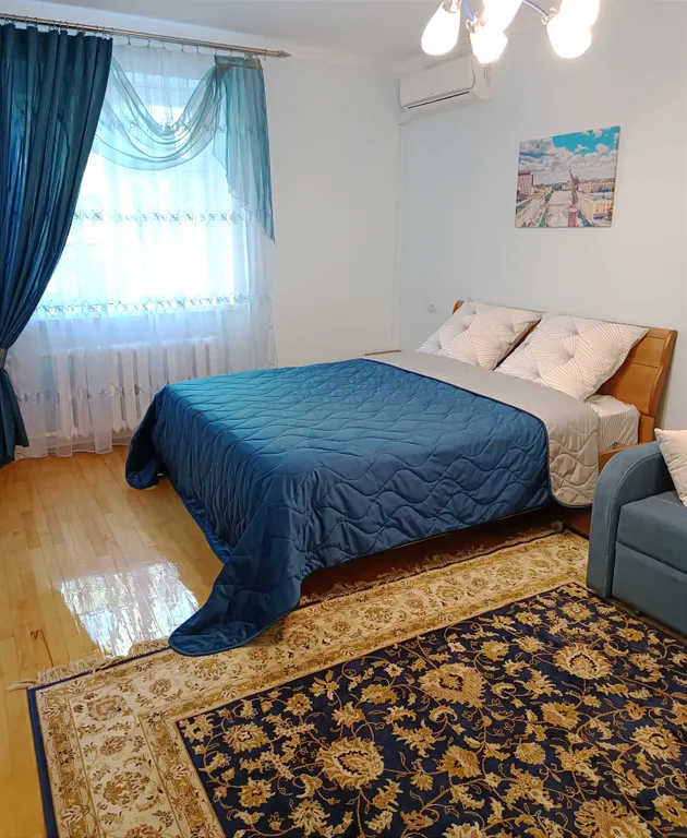 Уютная квартира в самом центре города — аренда посуточно в Ставрополь