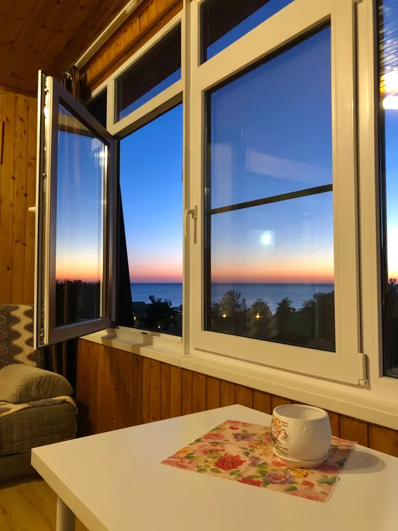 3-комнатная квартира с видом на море и закаты — аренда посуточно в Дивноморское