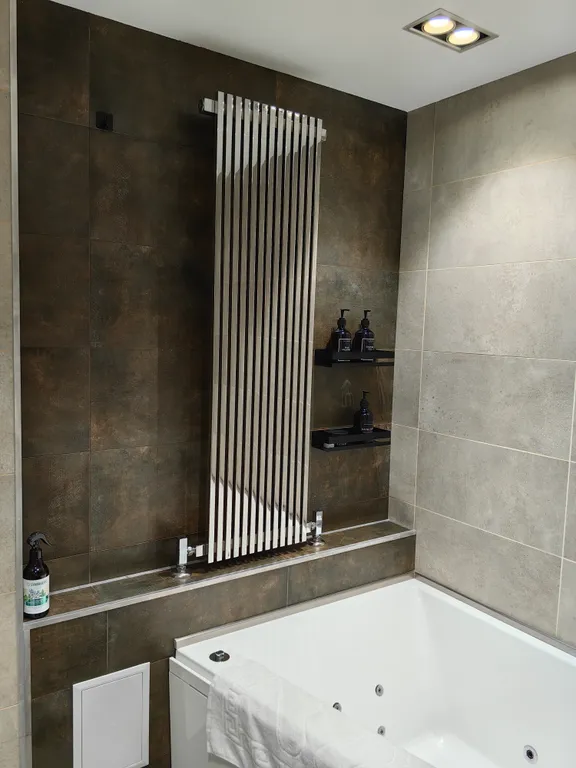 Дизайнерская квартира на правом