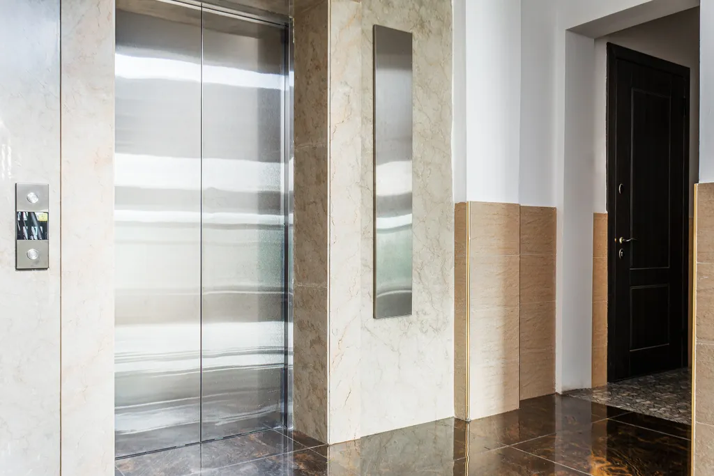 Современная квартира в Сenter-1