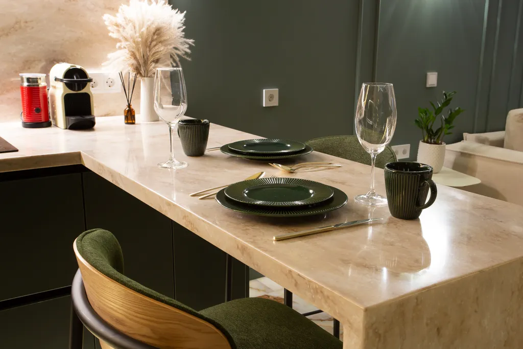 Редкий Пентхаус-формат на 64 этаже, оникс, подсветка, панорамные окна