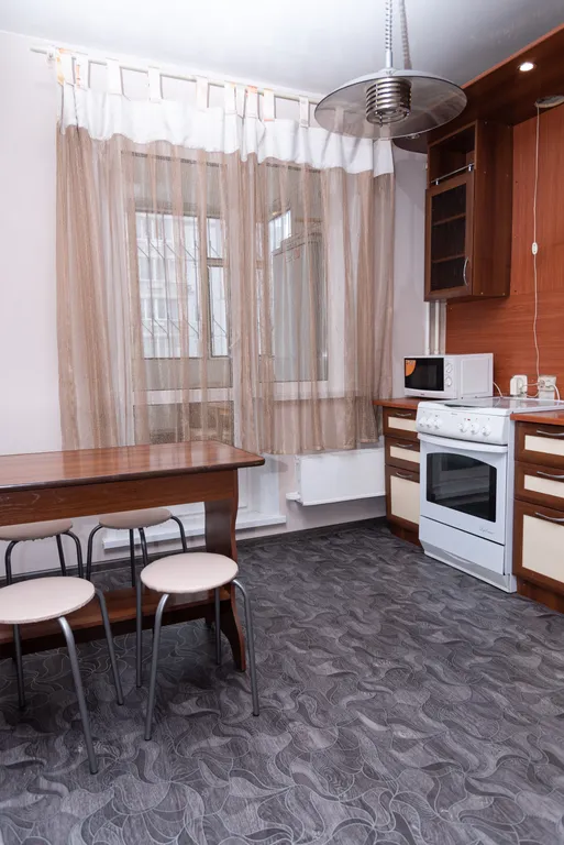 Квартира 2-комнатная квартира вблизи автовокзала и краевой больницы — Красноярск