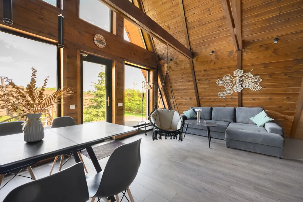 Коттедж с баней и уличным чаном