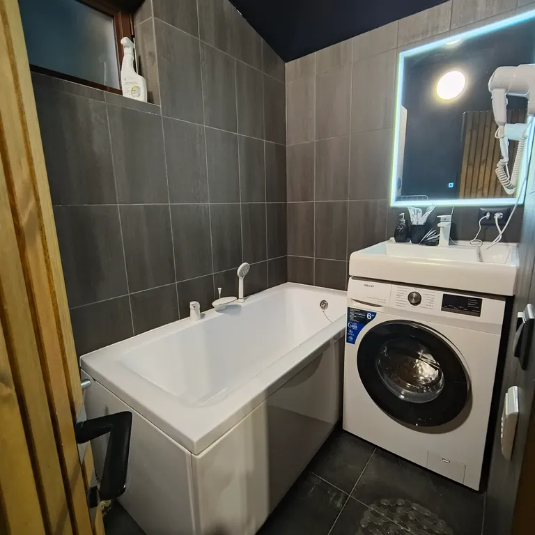 Коттедж Новый уютный дом в хвойном лесу вблизи поселка — Архыз