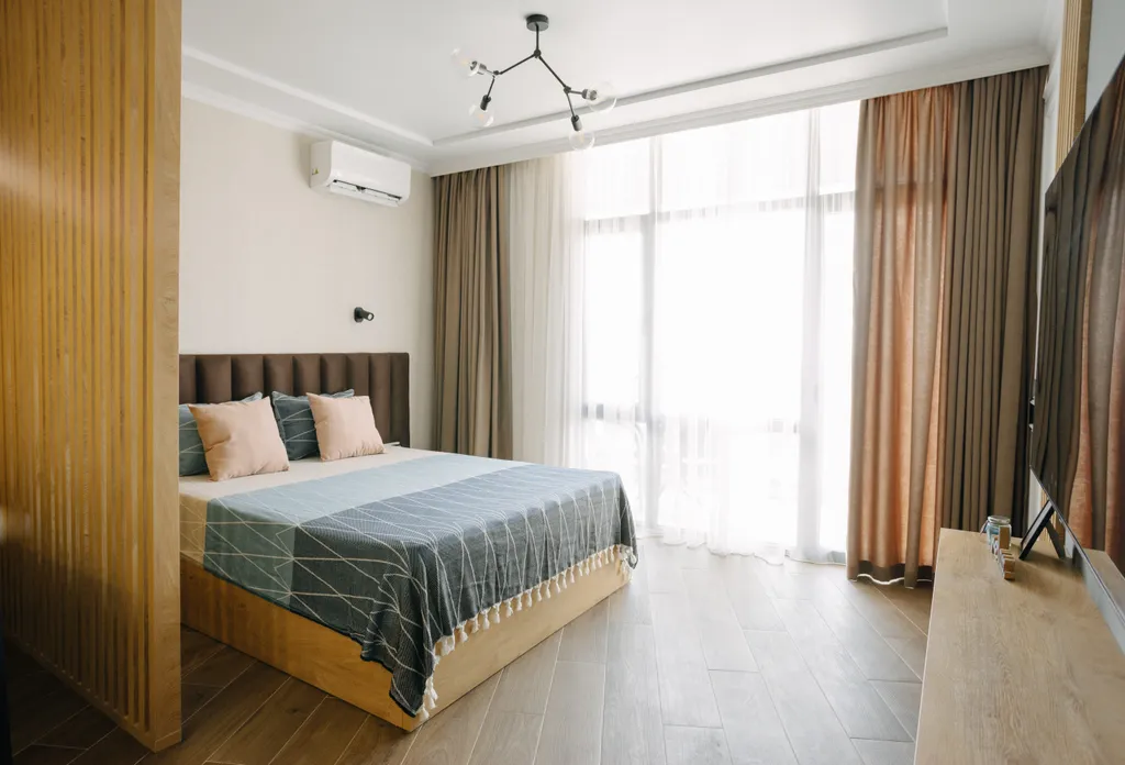 Уютная студия с видом на море, стадион и аллею Героев