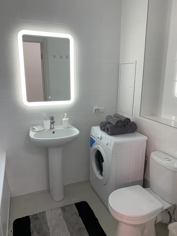 Ассорти, трёхкомнатные апартаменты  с удобствами.Комфорт и чистота.