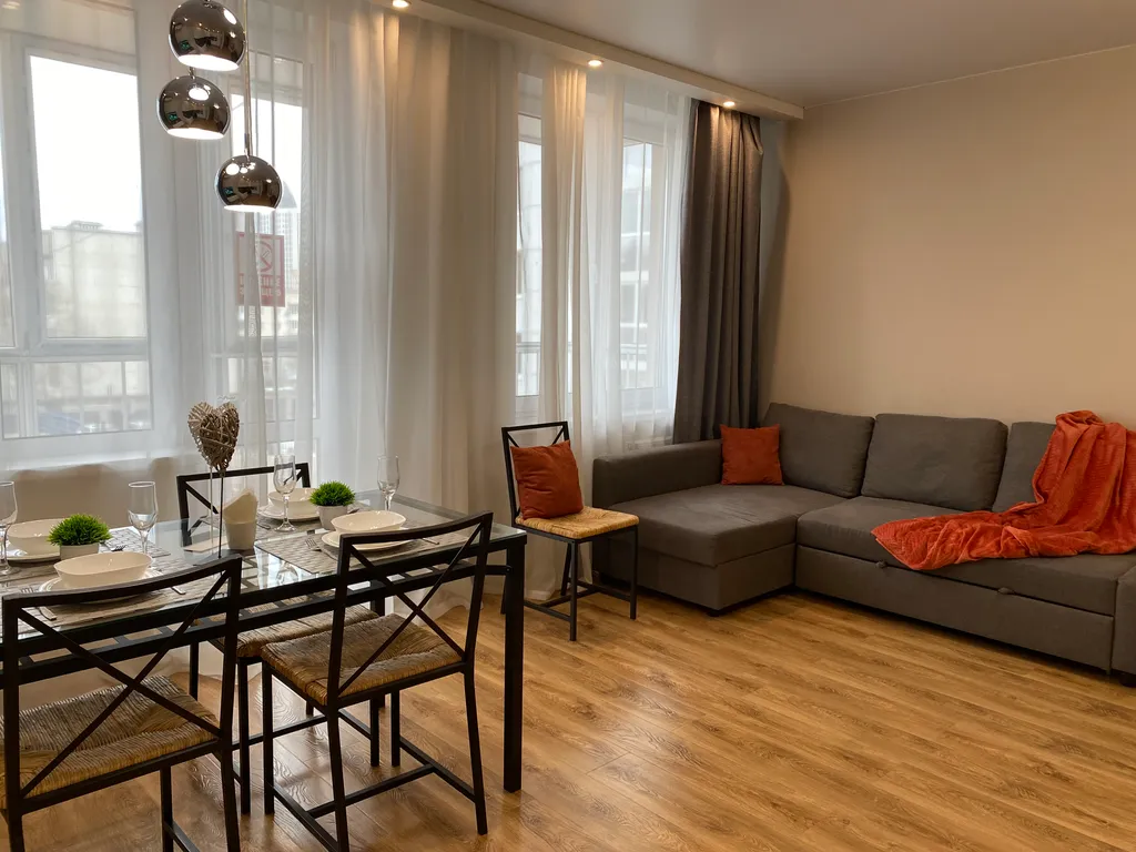 Комфортная квартира в тихом центре города — аренда посуточно в Уфа