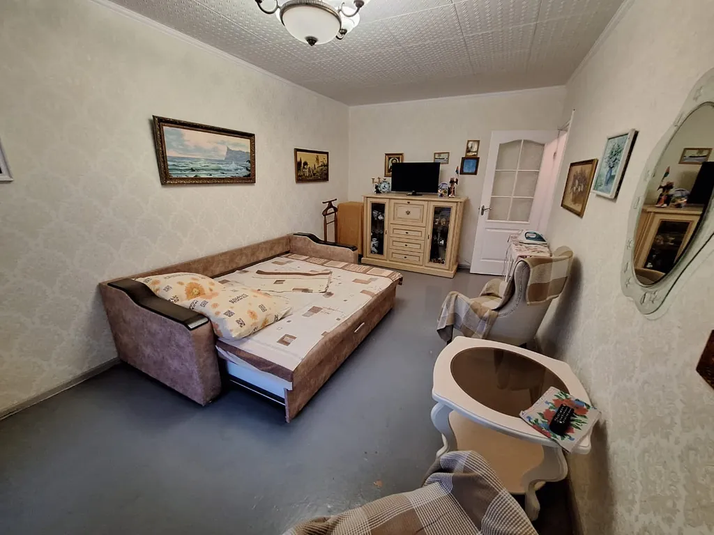 2-комнатная Квартира — аренда посуточно в Алушта