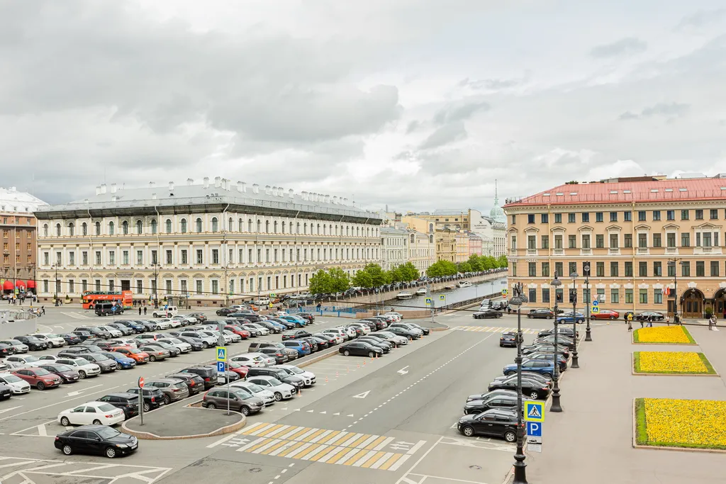 Квартира Просторная квартира возле Исаакиевского собора — Санкт-Петербург
