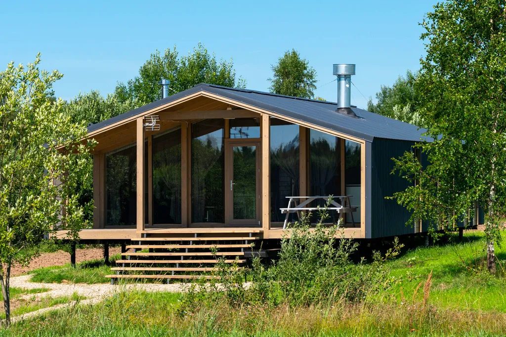 Коттедж 4-комнатный Дом — аренда посуточно в Зубцов