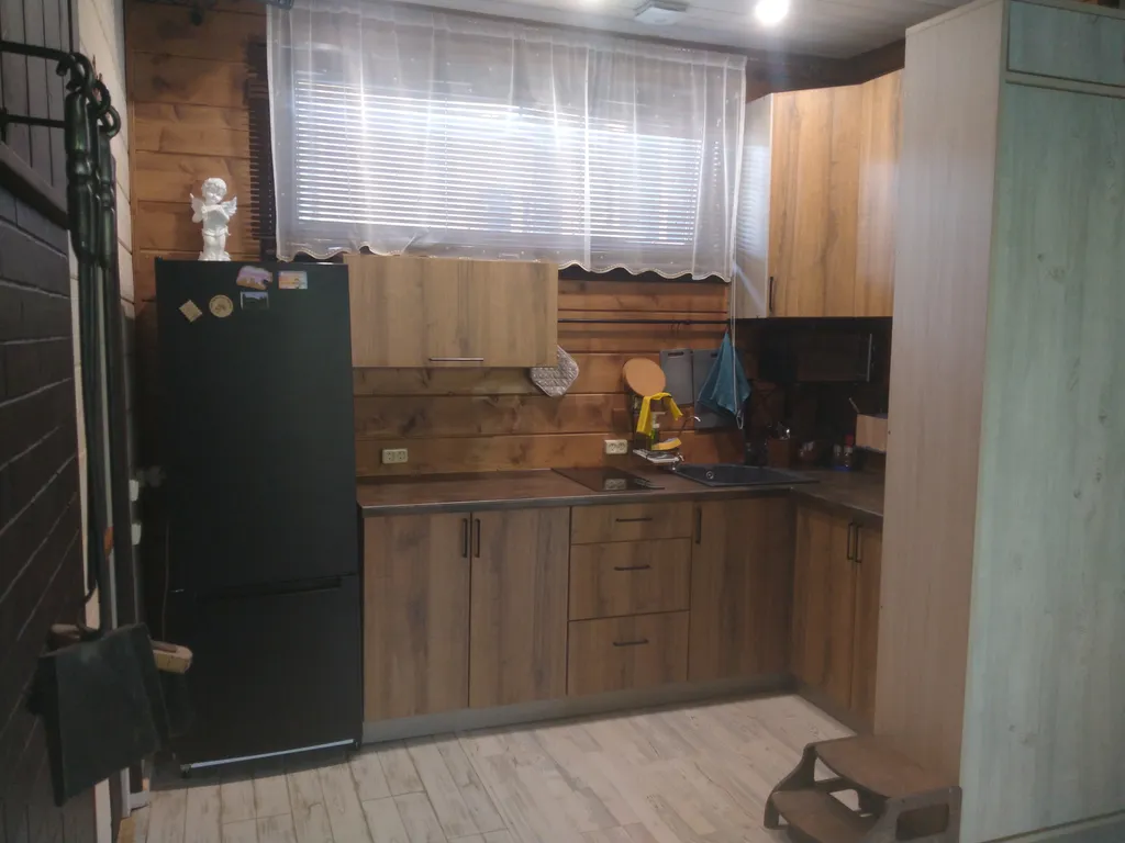 Домик с видом на лес