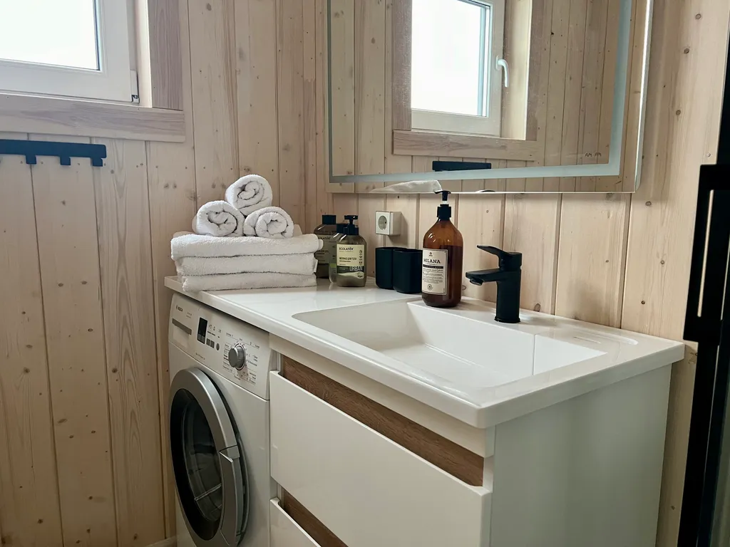 Коттедж Дом у леса Ольха хаус — Новоселье