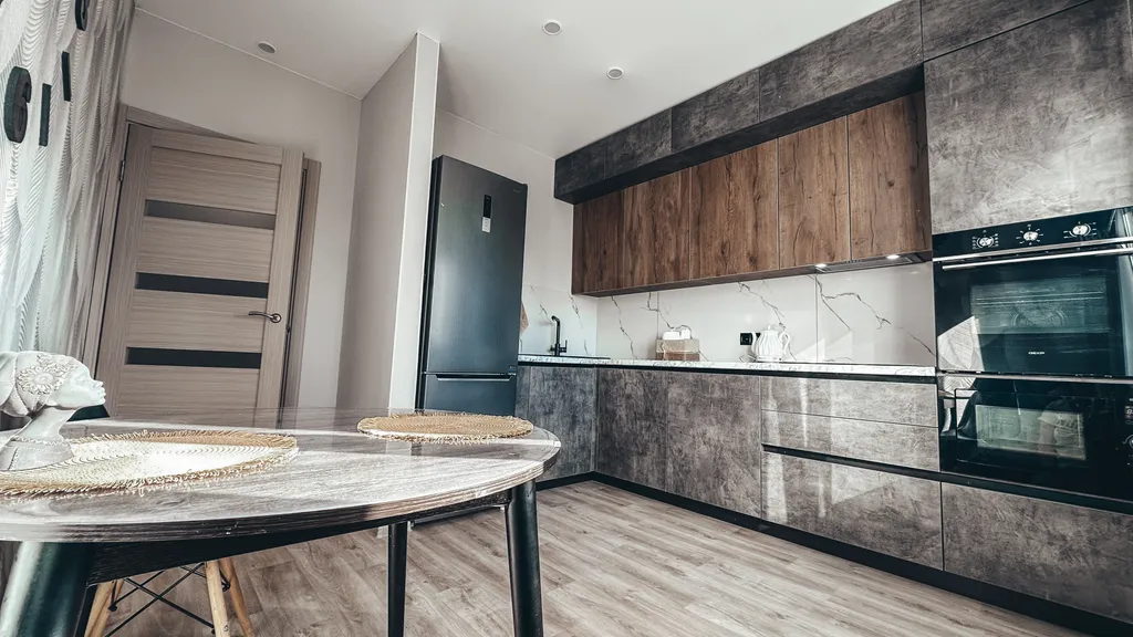 Просторная квартира с видом на Амур и город