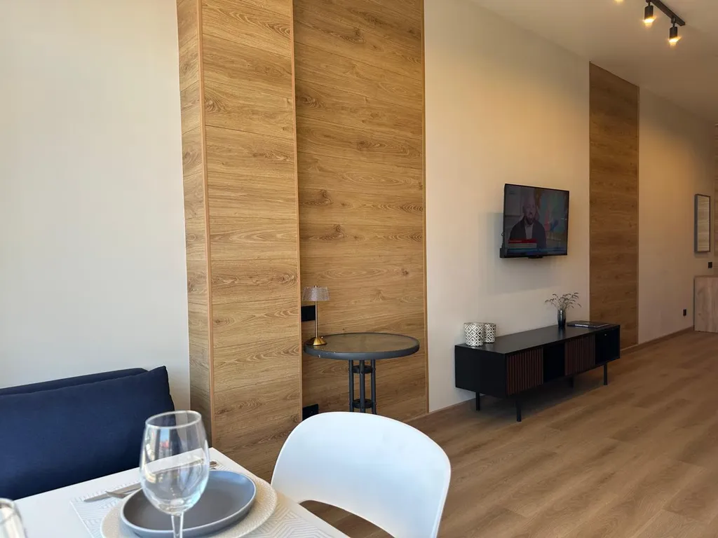 Квартира Квартира Уютная студия в престижном р-не Геленджика видом на море и горы — Геленджик