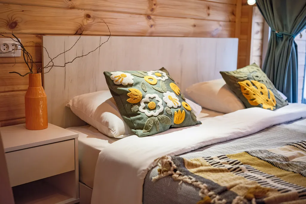 Домик в стиле барн-хаус с баней на дровах и сибирским банным чаном