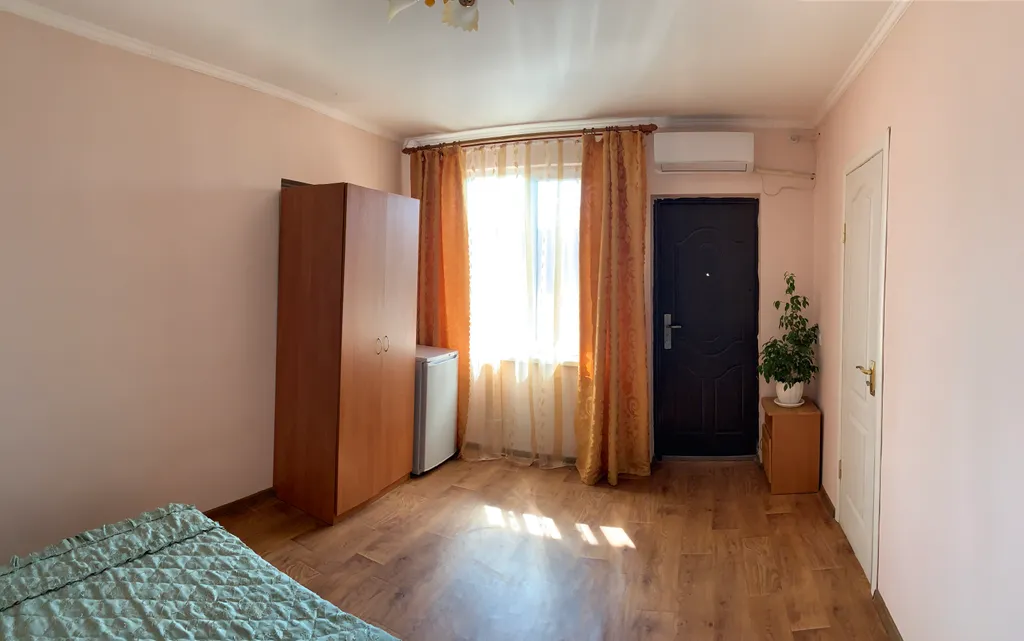 Уютный дом недалеко от моря