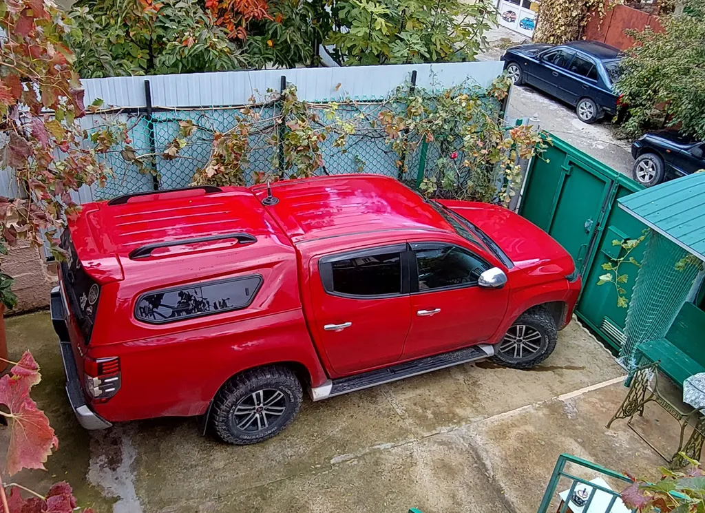 Уютная квартира в центре со своим двориком мангалом и автостоянкой