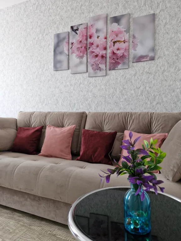 Квартира Квартира Шикарная просторная евротрешка для большой семьи или компании — Ярославль