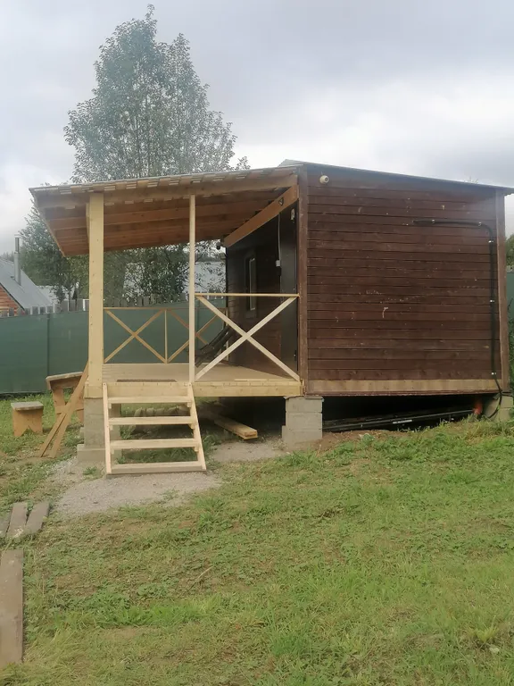 Домик рядом с Каменным городом и Столбами Усьва