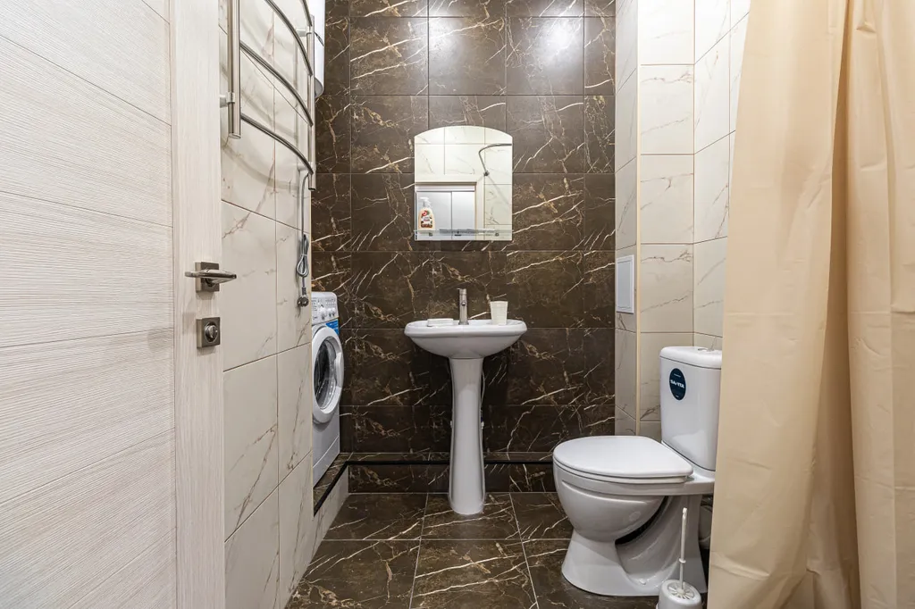 Дизайнерская студия в ЖК Самолёт, транзит на Крым