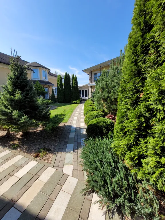 4-комнатный Дом