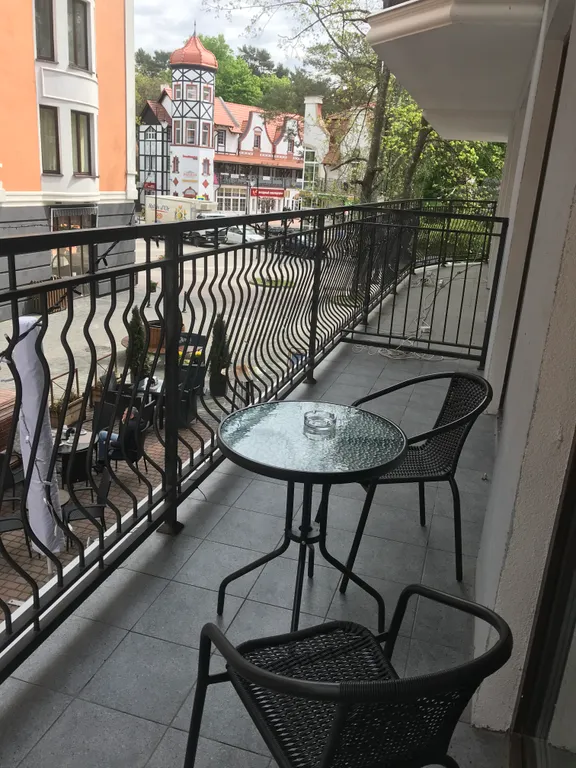 Апартамент с отдельной спальней в центре города