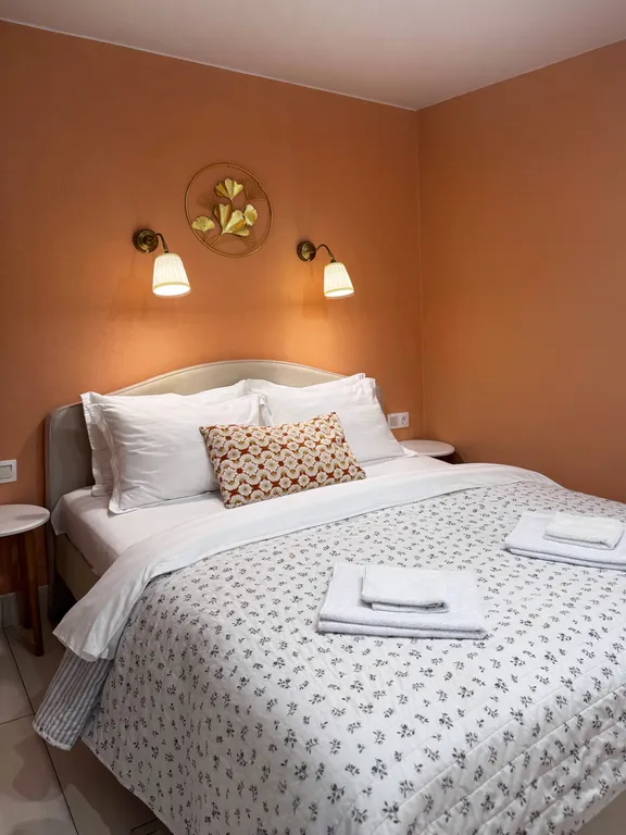 Апартамент терракота