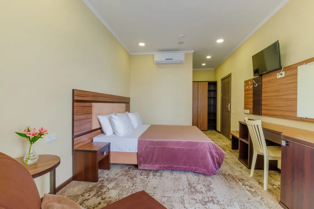 Квартира Комната — аренда посуточно в Орджоникидзе