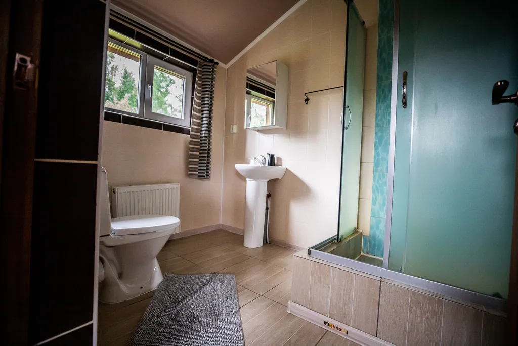 6-комнатный Дом