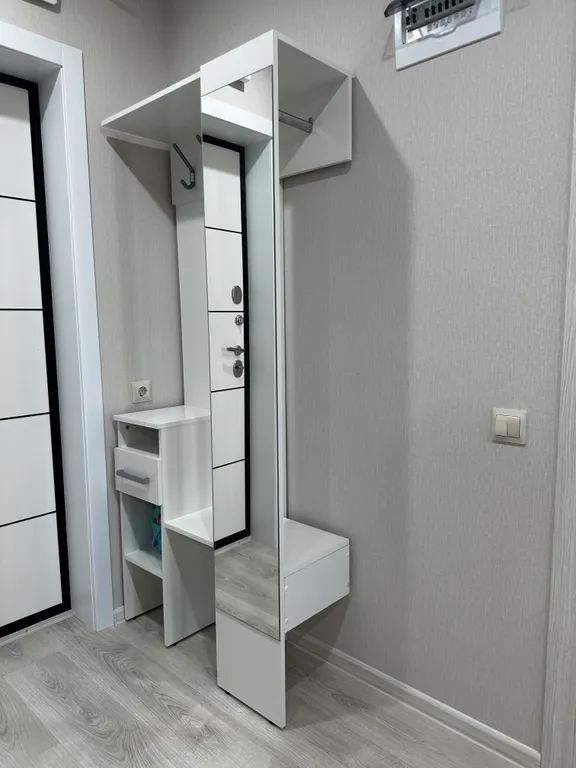 Свободные апартаменты у моря с бассейном