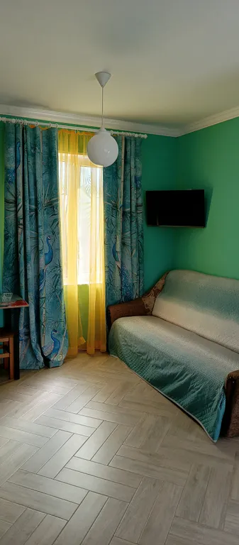 Комната-студия с комфортом на Азовском море