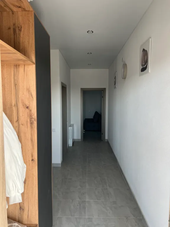 Дом с бассейном и с видом на море и горы