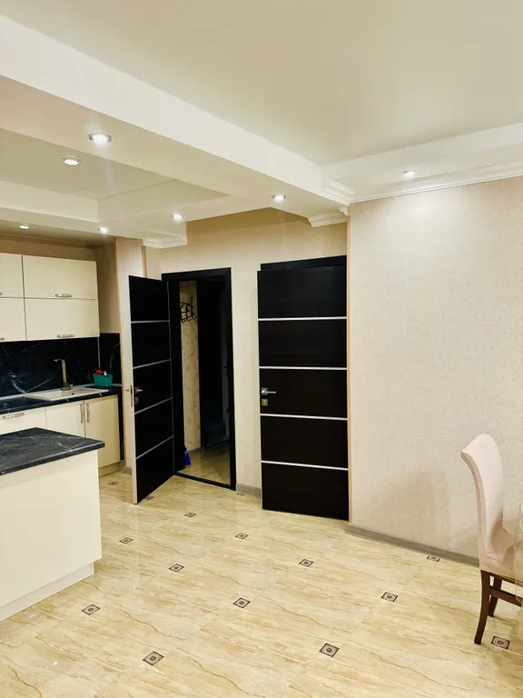 Квартира 3-комнатная Квартира — Кучук-Дере