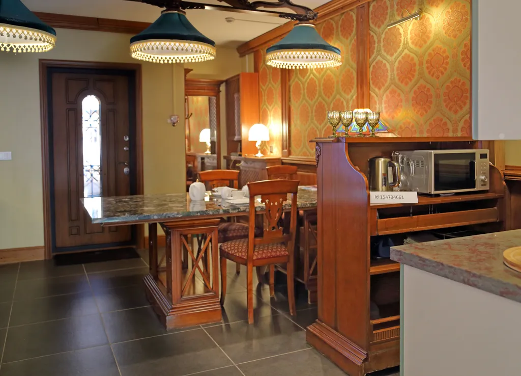 Апартаменты с отдельным входом , центр города